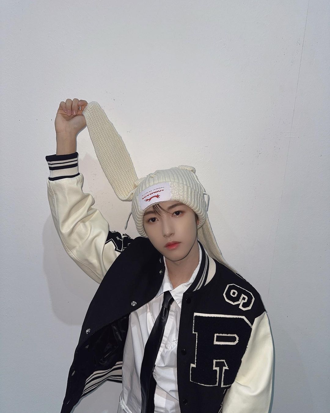 【FIELDMANUAL】 BANDANA HOODY lightgrey ★NCT Renjun着用★ 240207 7+1=♾ We are forever | Making Renjun's hoodie