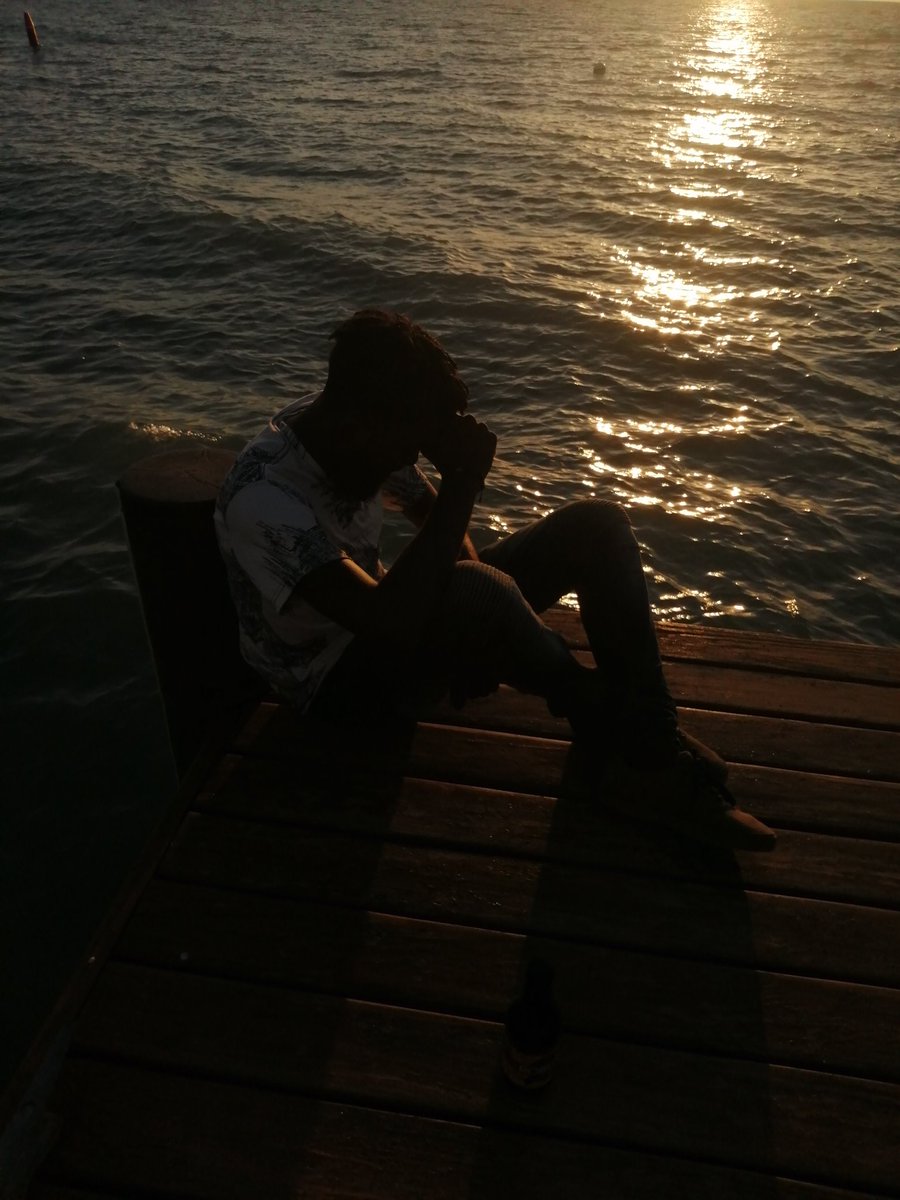 LouisWilkenson6's tweet photo. Lé mwen wé jodi a 31desanm epi sè laura poko devni prezidant ayiti li poko ranplase Ariel 😭😭😭😭 savle di sè laura ap mouri jodia vr nan minwi🤦‍♂️🤦‍♂️🤦‍♂️ gad yn lanmó https://t.co/HCTG5bqWmr