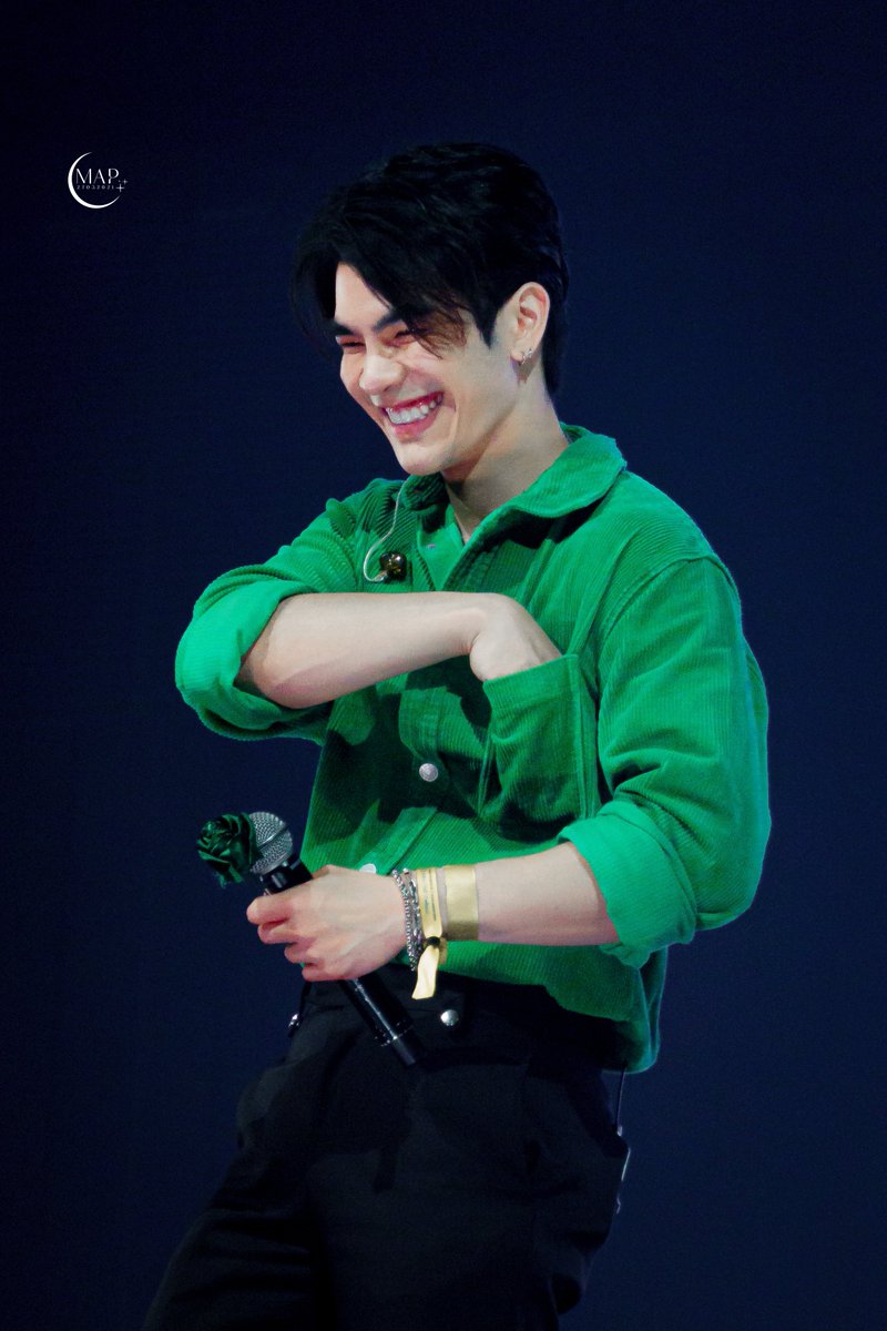 MAP27032021's tweet photo. น่ารักเกินไปมุ้ยพี่น้องมาย🥹💚

#CountdownWithBeOnCloud
@milephakphum #MilePhakphum https://t.co/Y5JktOLr4x