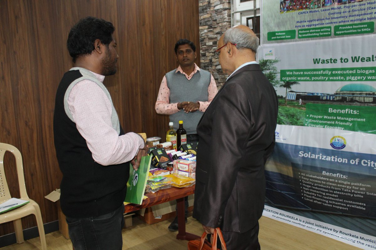 KoelFresh's tweet photo. It was a wonderful experience for @KoelFresh team as it got a chance to showcase its profile to @nitrourkela alumni at the Diamond Jubilee Global Alumni Meet.
#nitr #koelfresh #startupodisha #startupindia #coldchainsolutions #wastetowealth #solarization https://t.co/Ny3hMUmhxW