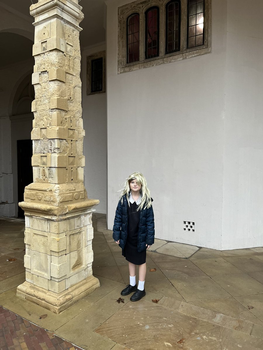So, 2022 has thrown up it’s share of challenges, but to have FINALLY got the rights to re-release #fullcircle #thehauntingofjulia - and start work on the special features recently (here’s my daughter as Olivia as we visited the shooting locations) 2023 is going to be a cracker!!