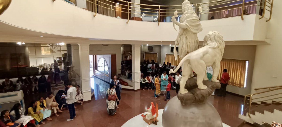 Gargoti's tweet photo. Today 58 students from Boisar Military School &amp; JR. College, Palghar

#gargotimuseum #nashik #nasik #nashiktourism #maharashtratourism #museum #museumofindia #mustvisit #mustvisitplace #placetovisit #education #schoollife #geology #mineralogy #palghar #pasthal https://t.co/aGH0KZgWZ5