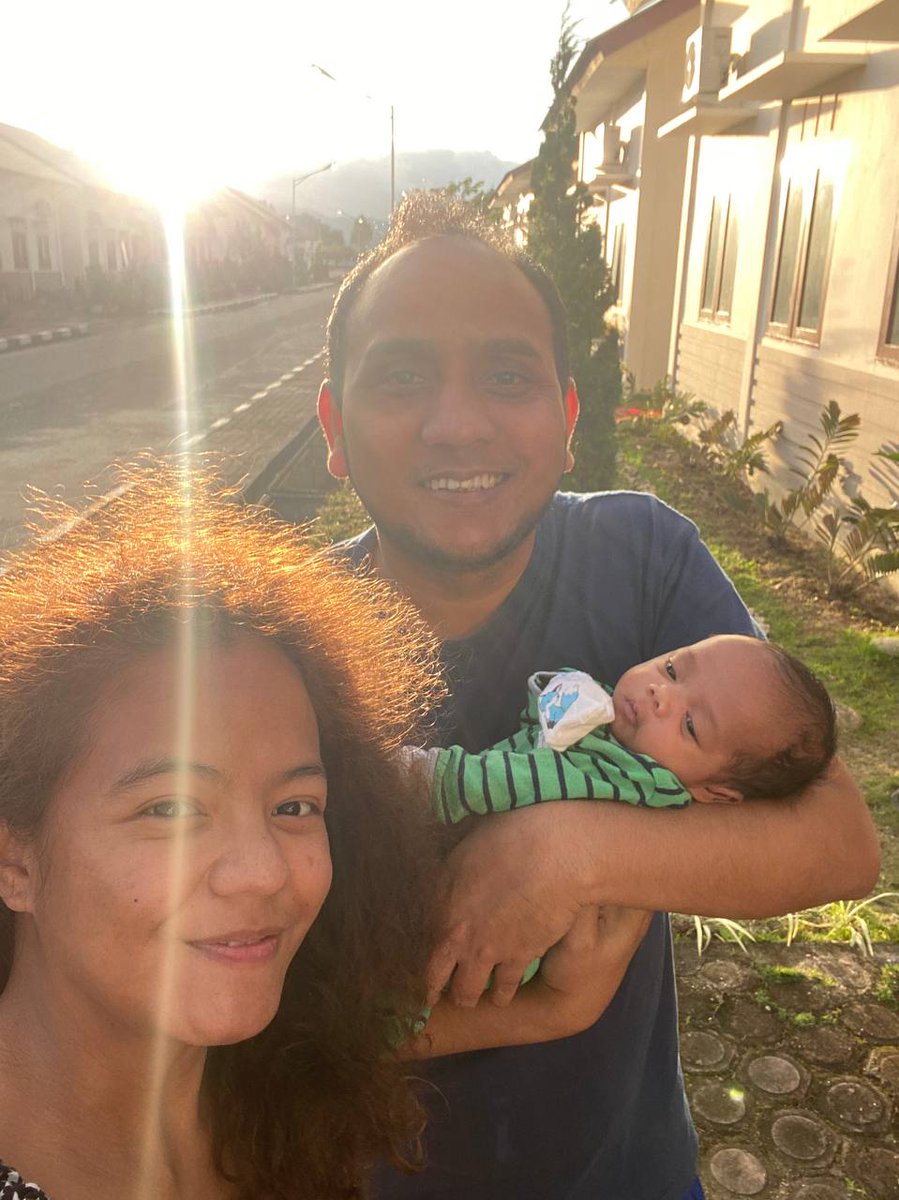 leoliharma's tweet photo. Our last sunset in 2022 ❤❤ https://t.co/QL1bXWzn02