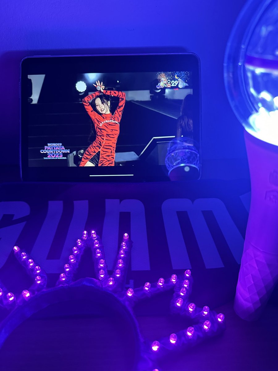 inui_nui's tweet image. เก่งมากลูกกกกก
#นิวเยียร์นิวใจไปกับติ๋ม #SunmiXMono29Pattaya2023
#MONO29PattayaCountdown2023