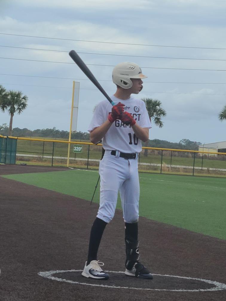 sean_mellinger's tweet photo. A great end to my baseball year.  Thank you to PG for the invitation to the ‘22 14U Main Event Showcase at the Boombah Sports Complex, FL.  Thanks to the PG &amp; SkillShow Staffs and my Teammates from across America.  #2027 #uncommitted @PerfectGameUSA @GMBL_Travel @catchers_u https://t.co/jV34DjnfRt