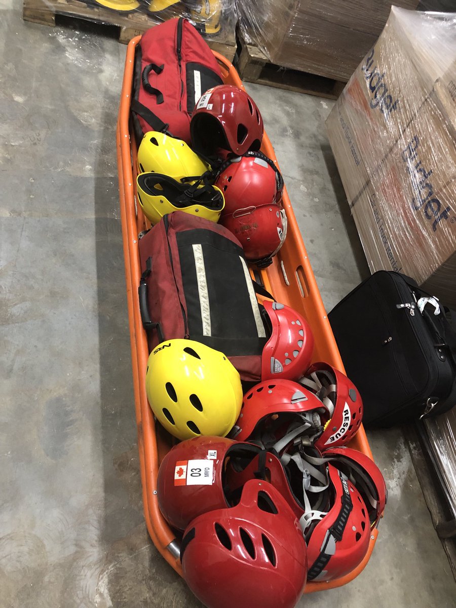 defendukraini's tweet photo. WE SALUTE OUR UKRAINIAN FIRE &amp; RESCUE HEROES!
🇨🇦 ❤️ 🇺🇦 

Project Prometheus:
April-May: raised, sorted, packed 4 tonnes of firefighter gear from all across British Columbia
June: shipped 
July: deployed all over 🇺🇦 

Follow us: #DUFProjectPrometheus

Kherson Kharkiv Bakhmut https://t.co/jKdUm1Er3J