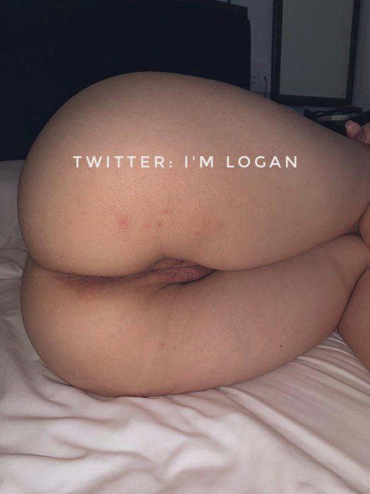 Cặp đôi nam97-nữ99...!
Lần đầu cặp đôi này ra mắt, mong cả nhà yêu thuơg nha, mng cho xin tí nhận xét về bạn nữ nhen !!!
Ủa tính ra bữa h để ý mấy cặp toàn nữ lớn hơn nam 2 tuổi ko á ta 😅😅😅
À cặp này quen qua Tinder nha bà con !!!