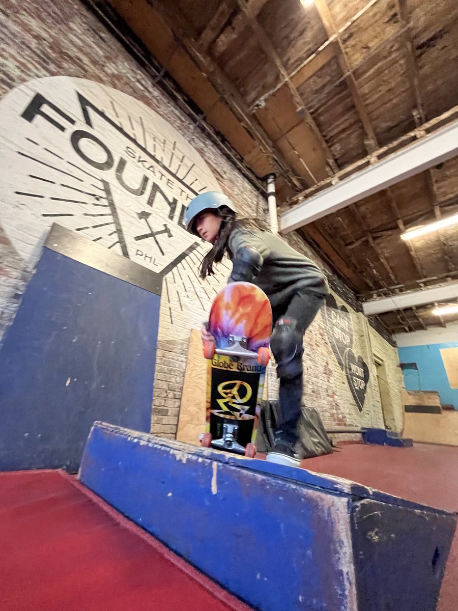 SkateTheFoundry's tweet photo. Boneless 180s in training! #skateboarding #skateboardcamp #skatelikeagirl #philadelphia https://t.co/O3IrLm11Vb