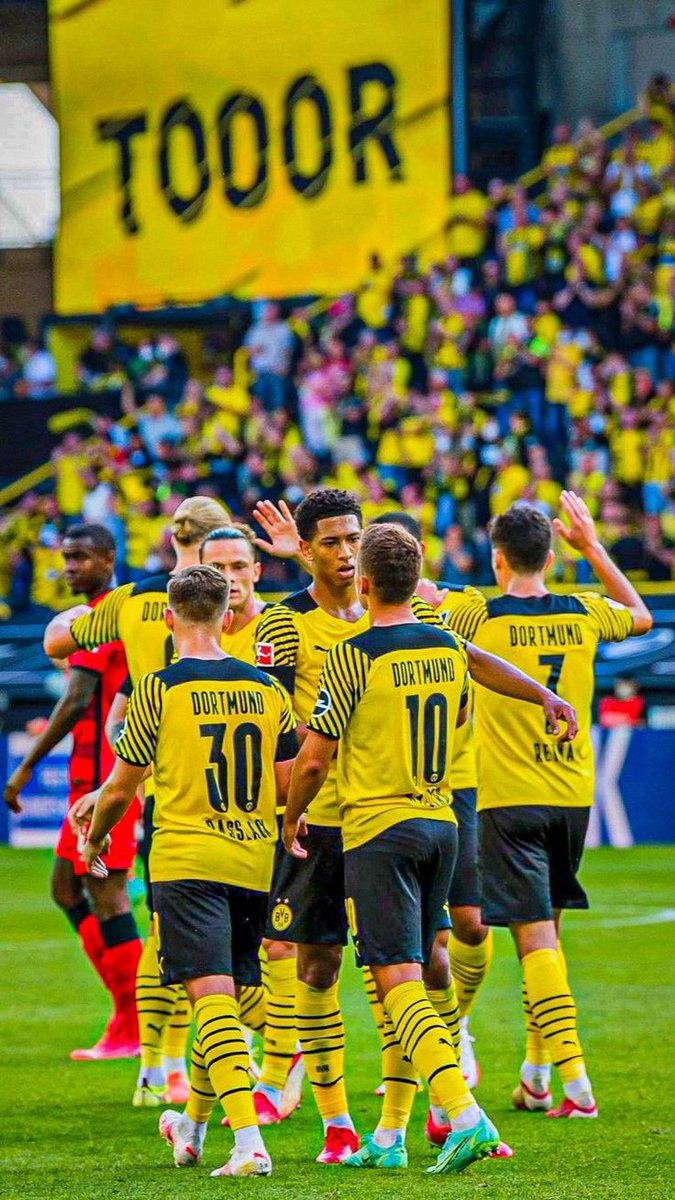 📸 POSTANDO UMA FOTO POR DIA ATÉ O PRÓXIMO JOGO DO BVB.

🟡 1/23