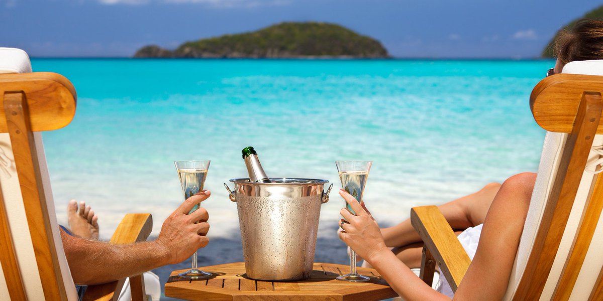 Travel inspiration starts here! 🥂 

In case you haven’t had a chance to read some of these yet, here are Margaritaville Vacation Club by Wyndham’s top 10 best travel articles of 2022. wy.ndh.am/3WCaeYD