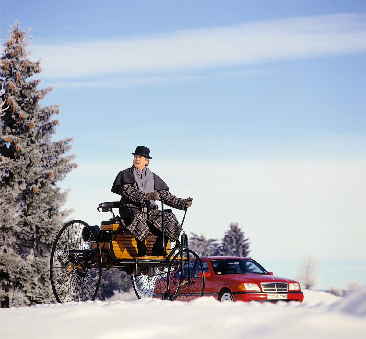 MB_Museum's tweet photo. Happy New Year to everyone around the whole world! #MBclassic https://t.co/yV7MdySLE4