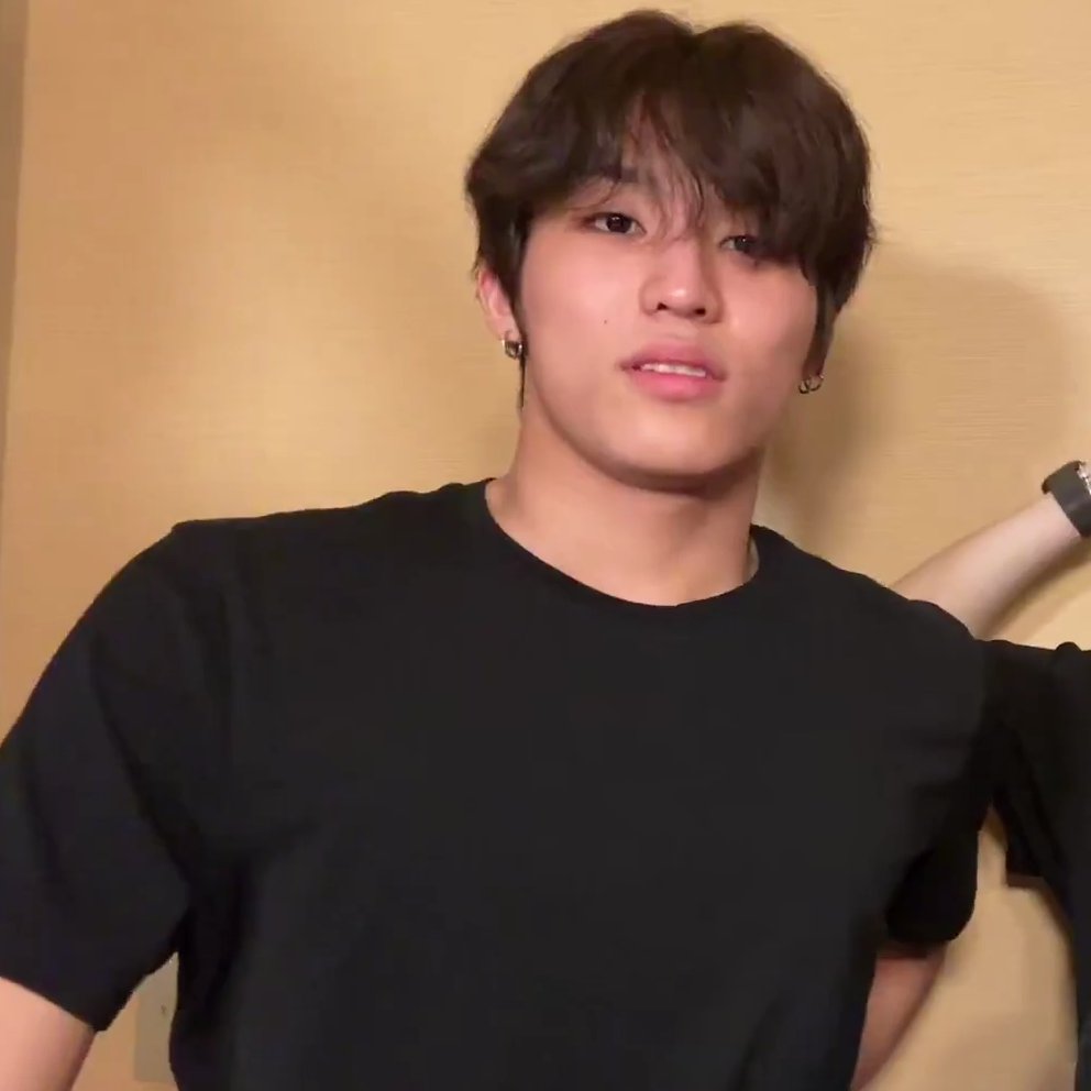 archiveofwoo's tweet photo. damn park jeongwoo https://t.co/GJykS0PBad
