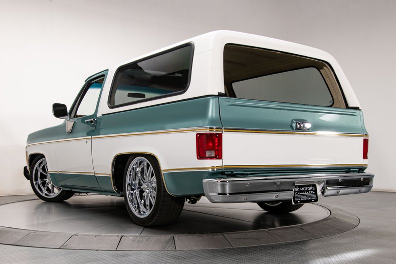 RKMotors's tweet photo. Who wants to cruise?
#Chevy #Chevrolet #Truck #Pickup #ChevyNation #GMTrucks #ChevroletPerformance #ClassicTrucks #ClassicCars #ClassicCarsDaily #Blazer #K5Blazer #Cars247 #StreetApprovedMuscle #GetOutAndDrive #StreetChevyNation #RKMotors #LoweredLifestyle #SquareBodySyndicate https://t.co/D4sVATldB2