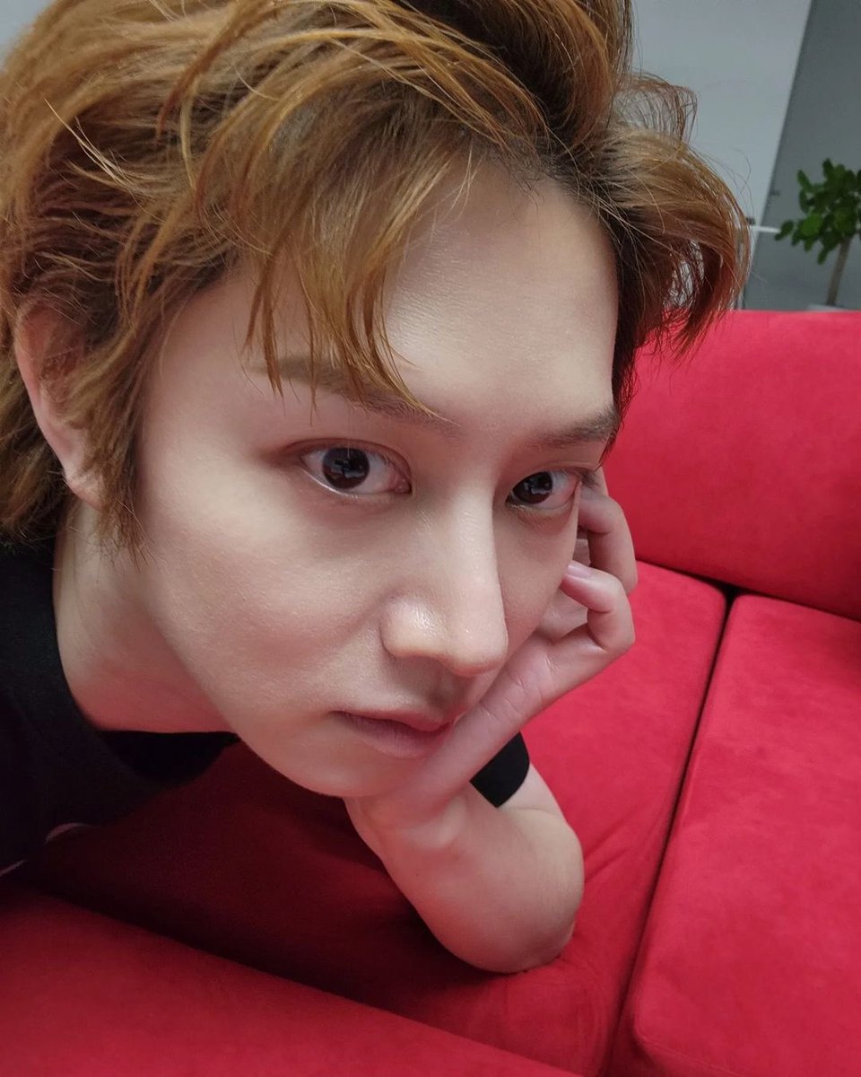HeenimTH's tweet photo. 230101 Heechul’s IG : 🐰🐇
41🍒🩷🔥💋🎴
.
.
#2023 

https://t.co/RSyLM4fxLi https://t.co/pBr5tnsBao