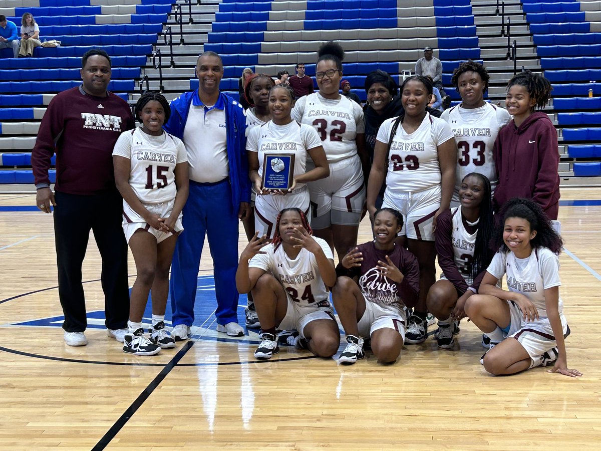 PrincipalRogers's tweet image. Kudos 🎉to our Varsity Girls Basketball Team 🏀 who went 2-1 and the Campbell Holiday Classic won 5th place against Stephenson 39-32. Tylan Byrd received All Tournament award. All of our girls worked extremely hard 👏🏾❤️💪🏾 Great job Coach @MrsGrahamTHES 🙌🏾!