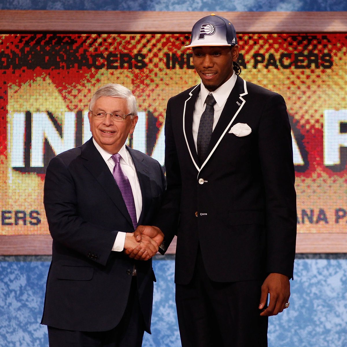 NBA Retweet on Twitter "Paul and Kawhi Leonard face the team