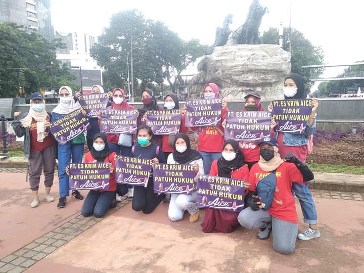 DwiPersa's tweet photo. #Boikot_EsCream_Aice https://t.co/JTKNTfZoKT