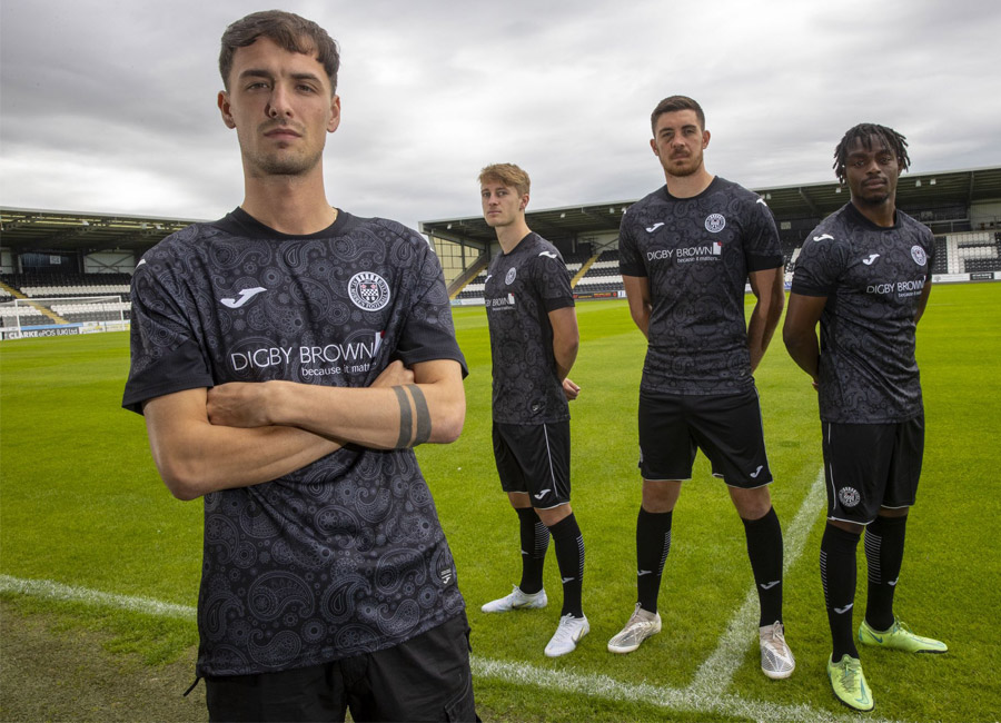 classicshirts's tweet photo. 3. St Mirren Away https://t.co/M8GKuK5UEs