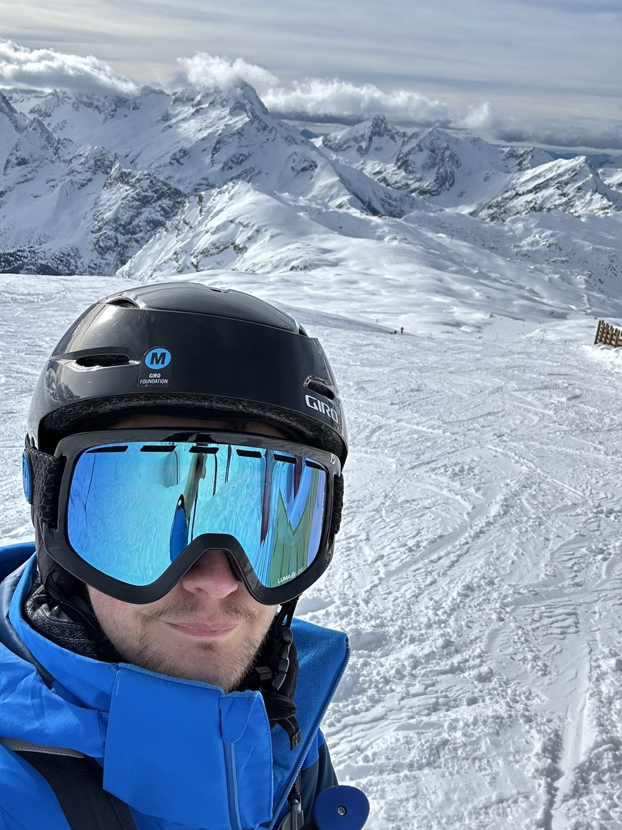 TommoRoberts91's tweet photo. Had a great time this week skiing in Les Deux Alpes, glad I haven’t lost my Thorns ski trip skills 🇫🇷⛷️❄️ https://t.co/Zfr2em8Nru