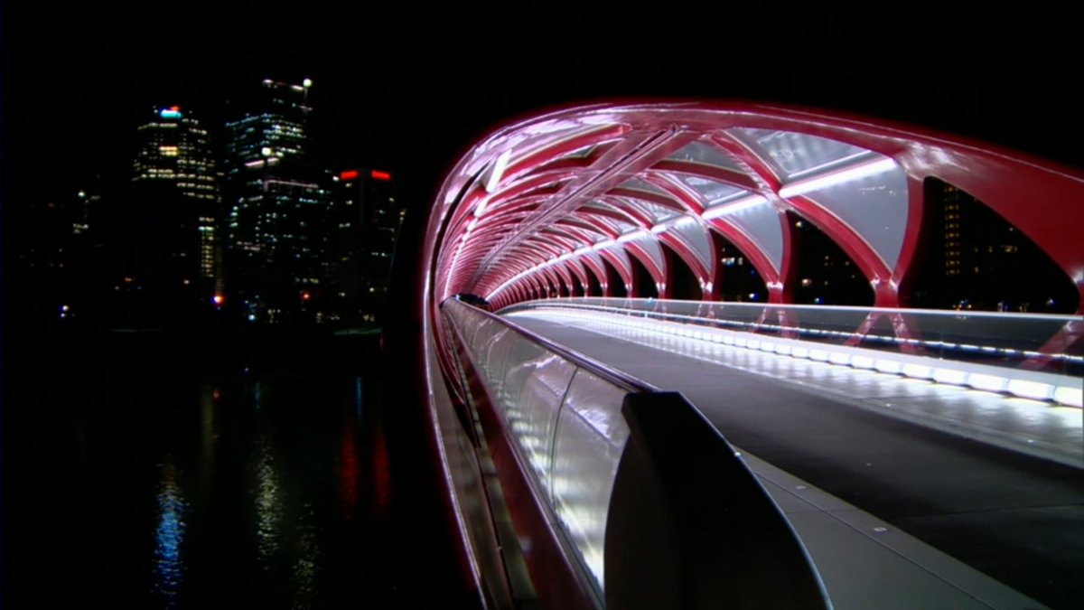 SarahPilferman's tweet image. something i have no idea how to describe in Calgary #AltTextRequest @AltTextRequest