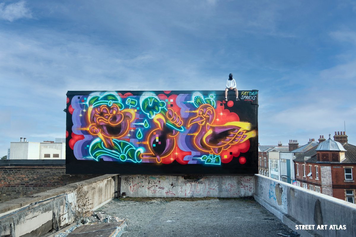 StreetArtAtlas's tweet photo. Banging mural from #FatCapSprays @southendcityjam 2022. Shout out to #ekto1 & #ster for an amazing job organising the festival.
#SouthEndCityJam #Streetart #Southend #southendstreetart #Streetartatlas https://t.co/GCA6XKWZSW