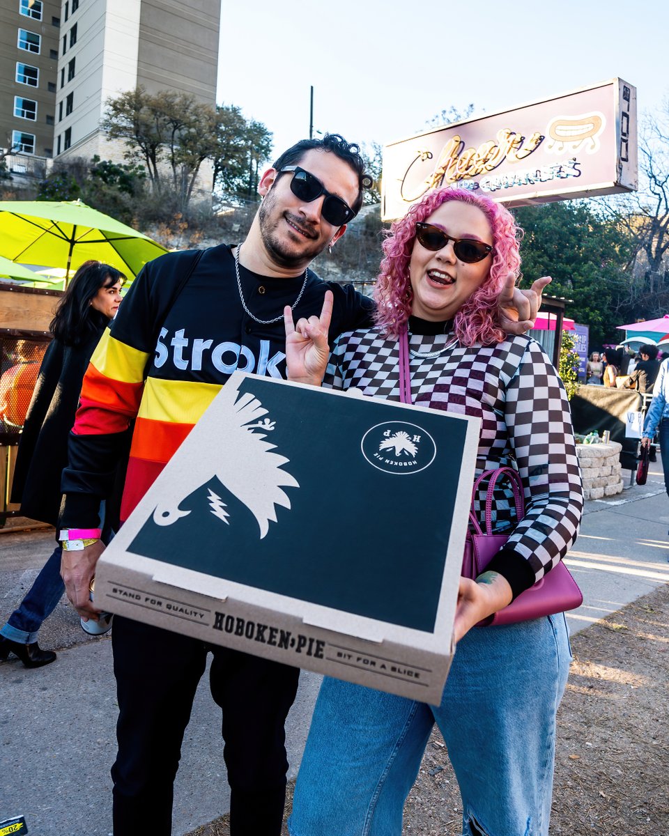 HobokenPie's tweet photo. Whether you're celebrating NYE in the #RRCD, or from the comfort of home — end the year with Jersey-style pies and slices! 🤘🍕 Order from our walk-up window until 2:30am, or get it delivered when you visit https://t.co/7GYoMMLWik online or the HP App on your phone! 📲 https://t.co/RpbzLf7h4S