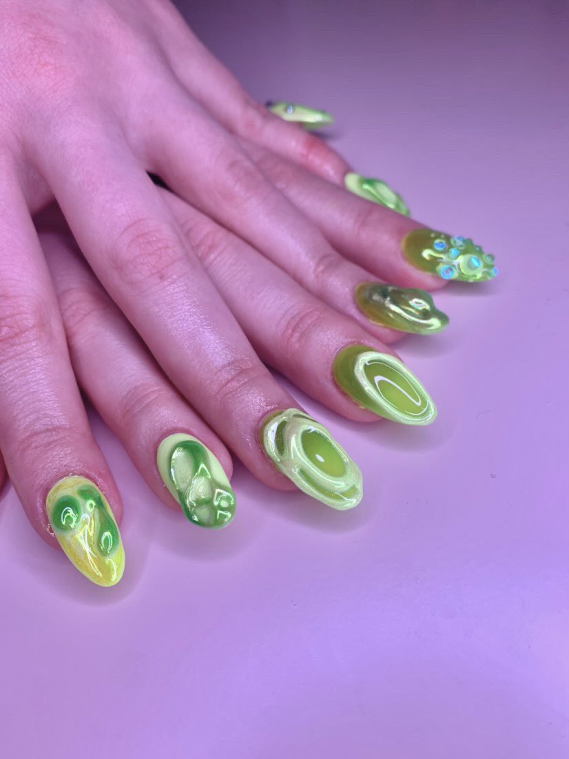 Time to pay for my gorgeous new nails✨ Slapping with these is gonna be a whole new world little piggies

Start sending💅🏼

Paypal : paypal.me/MrsDarlinggg?l…
Etransfer : sweet.mrs.darling@gmail.com

Findom | Femdom | finsub | paypig | nails | fetish | humiliation