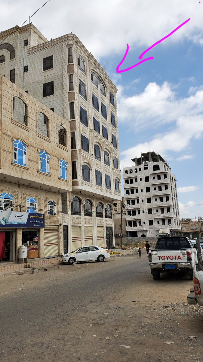 #عماره #للبيع موقعهاءحلووجداً
المساحه7لبن حرمعمد7دور وطيرمانه 11شقه واسعه،و3فتحات تجاريه وقراش شارع16 #تجاري وشارع خلفي12
العنوان #شملان في احلى وارقى احياء شملان 
السعر:اربعه مليون ومئتان الف سعودي قابل
 للتواصل
+967771646577
771646577
#اليمن #صنعاء #السعوديه #قطر #جده #الرياض