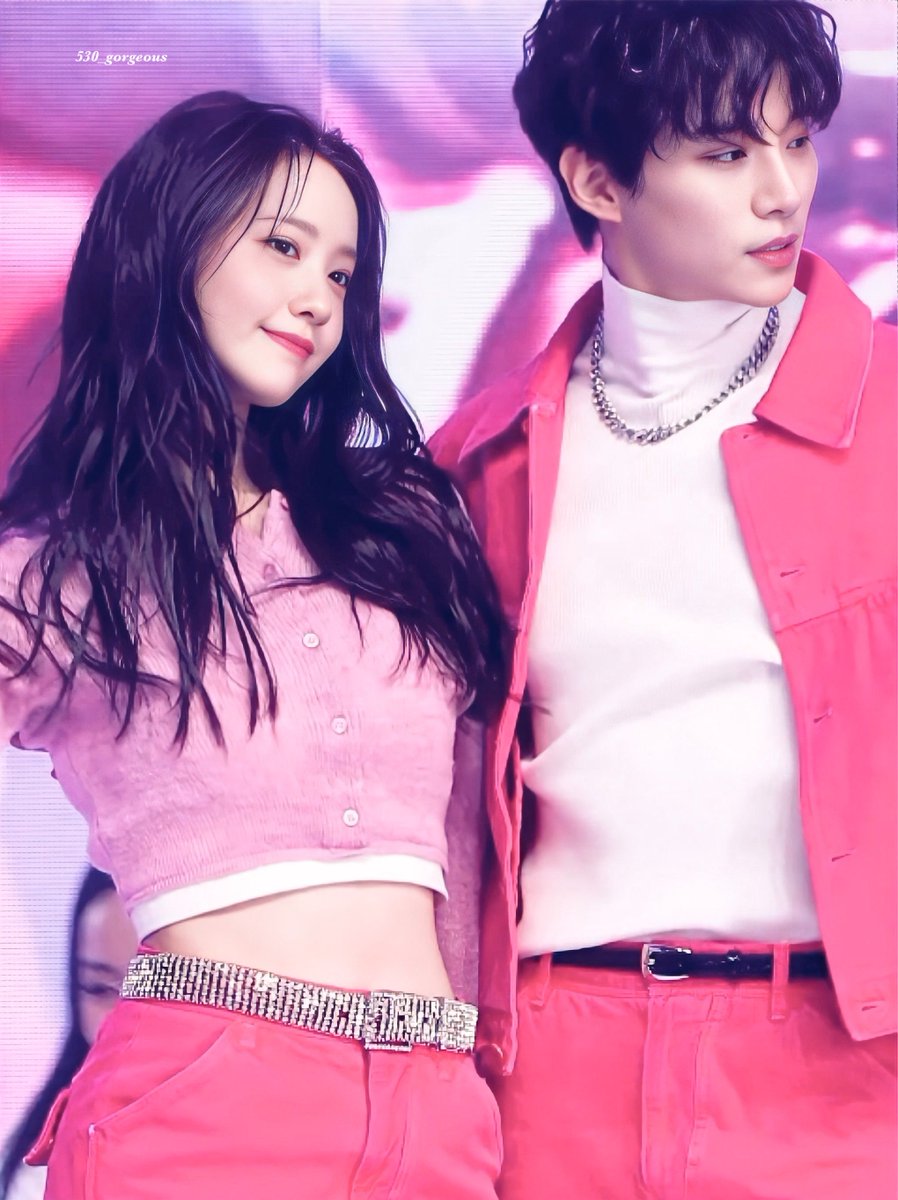 530_gorgeous's tweet photo. Love Never Felt So Good 💗

#ยุนอา #YOONA #윤아 #임윤아 #JUNHO https://t.co/vBPUiew28b