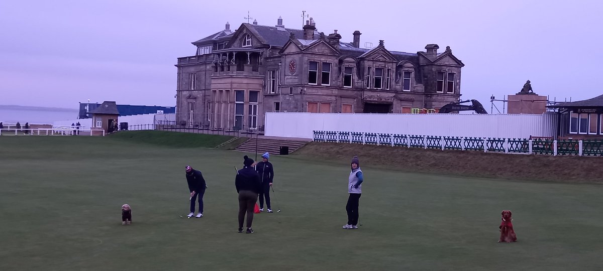 College Links Golf tweet media