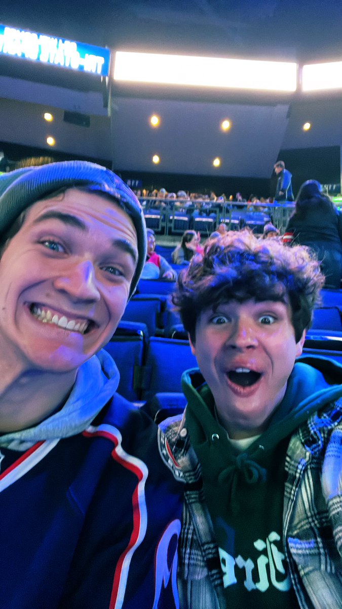EthanKraynak's tweet photo. #cbj #CBJ https://t.co/JvX0jRcOXC