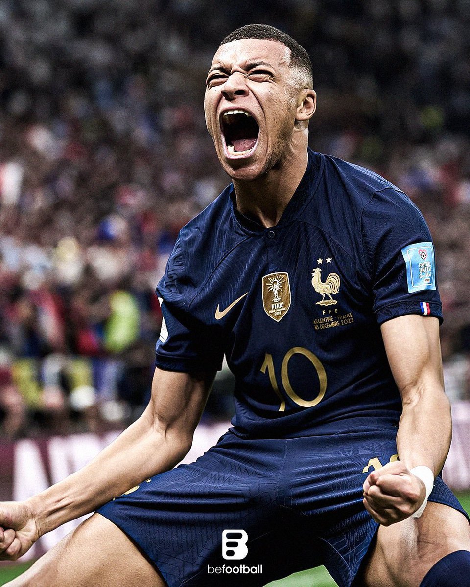 _BeFootball's tweet image. 🔴 𝗢𝗙𝗙𝗜𝗖𝗜𝗘𝗟 ! KYLIAN MBAPPÉ EST LE MEILLEUR BUTEUR DE L’ANNÉE 2022 ! 🇫🇷🔥

56 buts en 56 matchs TCC. 🤯