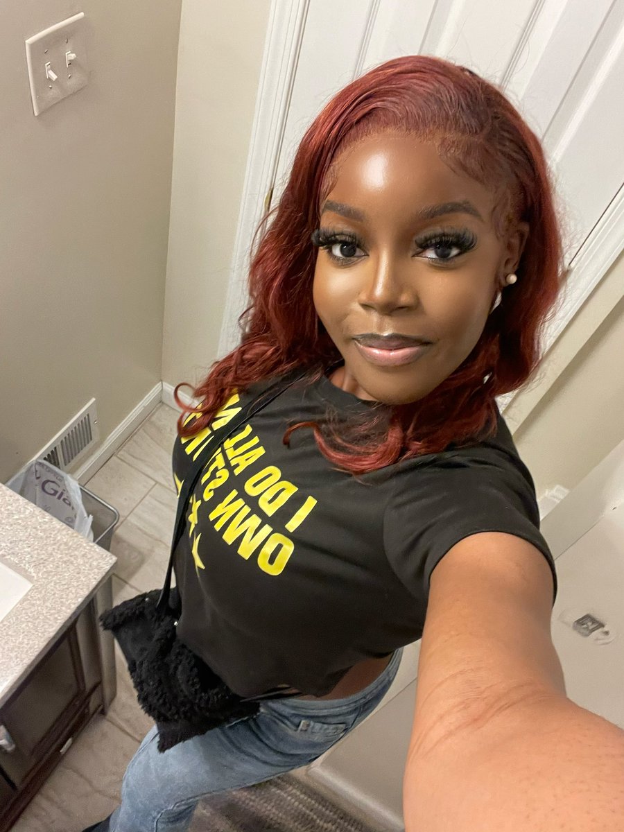 gbae⋆lola tweet media