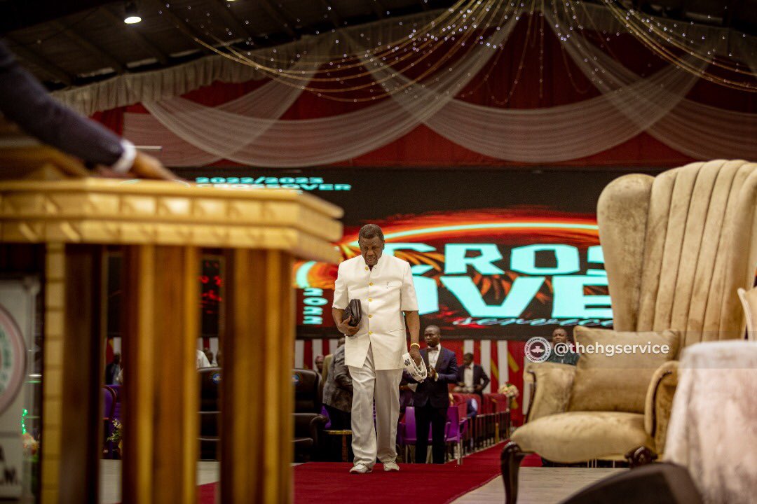RCCGCityofDavid's tweet photo. Prayer Point: 

Father, I want to crossover to Joy, Peace, Good Health, Progress, to everything that is Divine. 
@PastorEAAdeboye 
#TheGreatCrossover 
#RCCGCrossoverService 

STREAM 
https://t.co/N19LFP8VTZ 
https://t.co/6vsrZMOkyq  

#CrossoverService  
#CODOnline https://t.co/KdMRP8vTgD