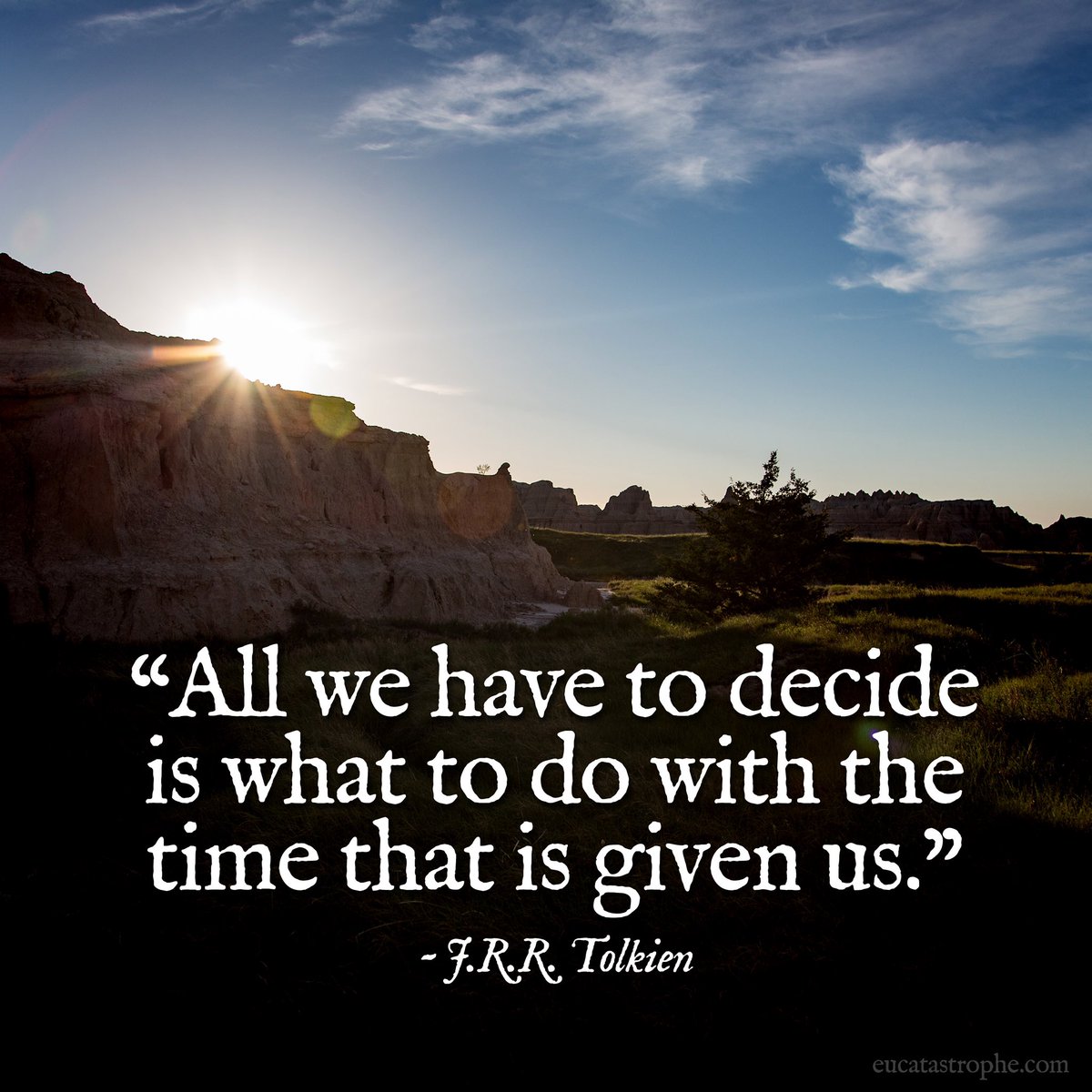 GandalfTheGuide's tweet photo. All we have to decide . . . #Gandalf #LotR #Tolkien #HappyNewYear2023 #MakeItCount https://t.co/htVa4tqOzQ