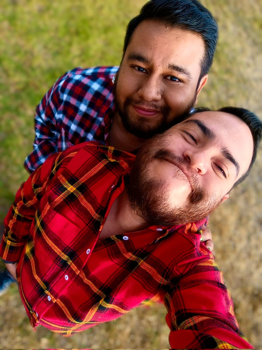 gusipacio's tweet photo. Un año más juntos... 🌟 #HappyNewYear2023 #HappyNewYear #NewYear 🌟 https://t.co/1mRanadBh9