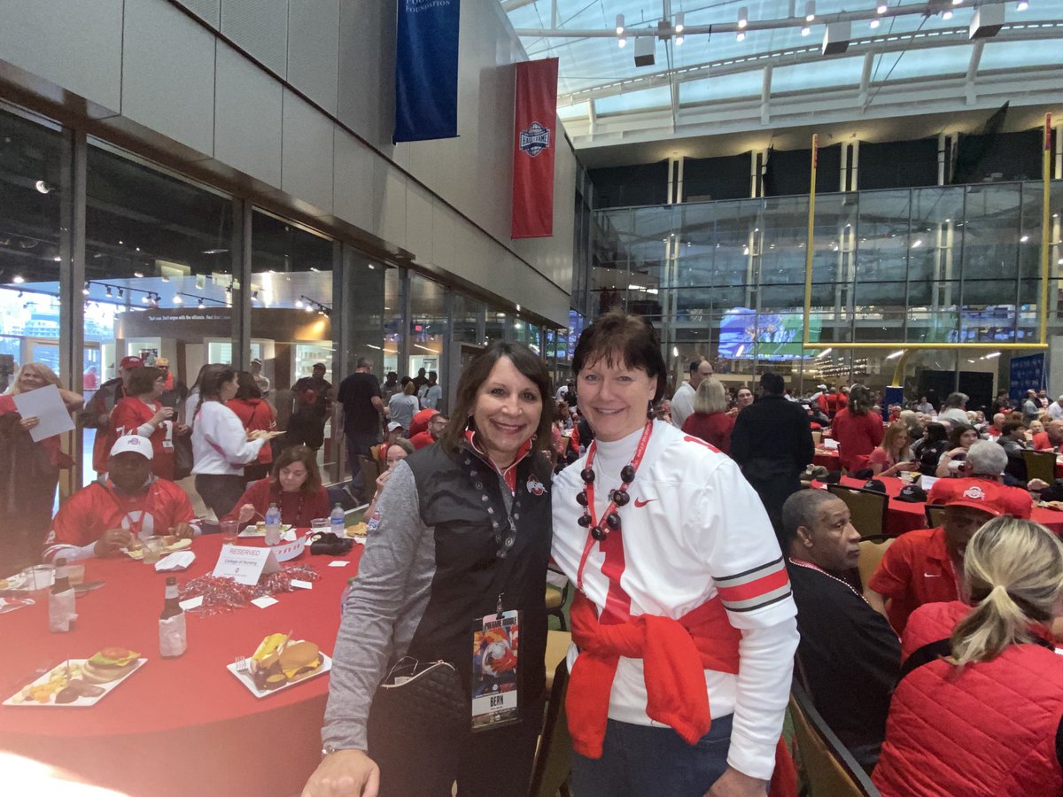 bernmelnyk's tweet photo. Having a blast at the ⁦@OhioStateFB⁩ ⁦@CFAPeachBowl⁩ pre-game huddle. So great to connect with ⁦@osunursing⁩ &amp; other ⁦@OhioState⁩ alums. Go #Buckeyes.Beat the Dawgs! https://t.co/sPMXisXCKx