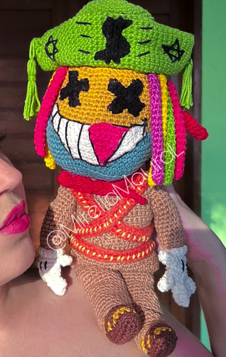 MirellaLimaM's tweet photo. @whindersson OLHA OQ EU FIZ PRA TU O LIL WHIND DE CROCHÊ COMPLETO E Ñ CONSEGUI ENTREGAR NO SHOW DE NATAL/RN   WHINDERSSON TOMEI 5 HORAS DE CHUVA https://t.co/5XZEsLDysR