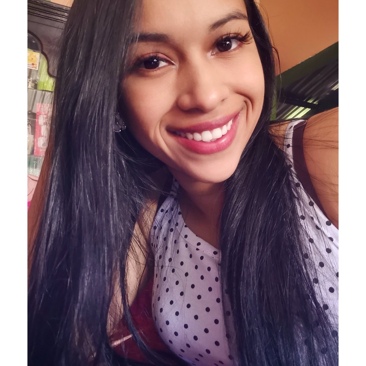 OsortoFey's tweet photo. Hoy me siento bonita 💕😍 https://t.co/sVa38f9ciT