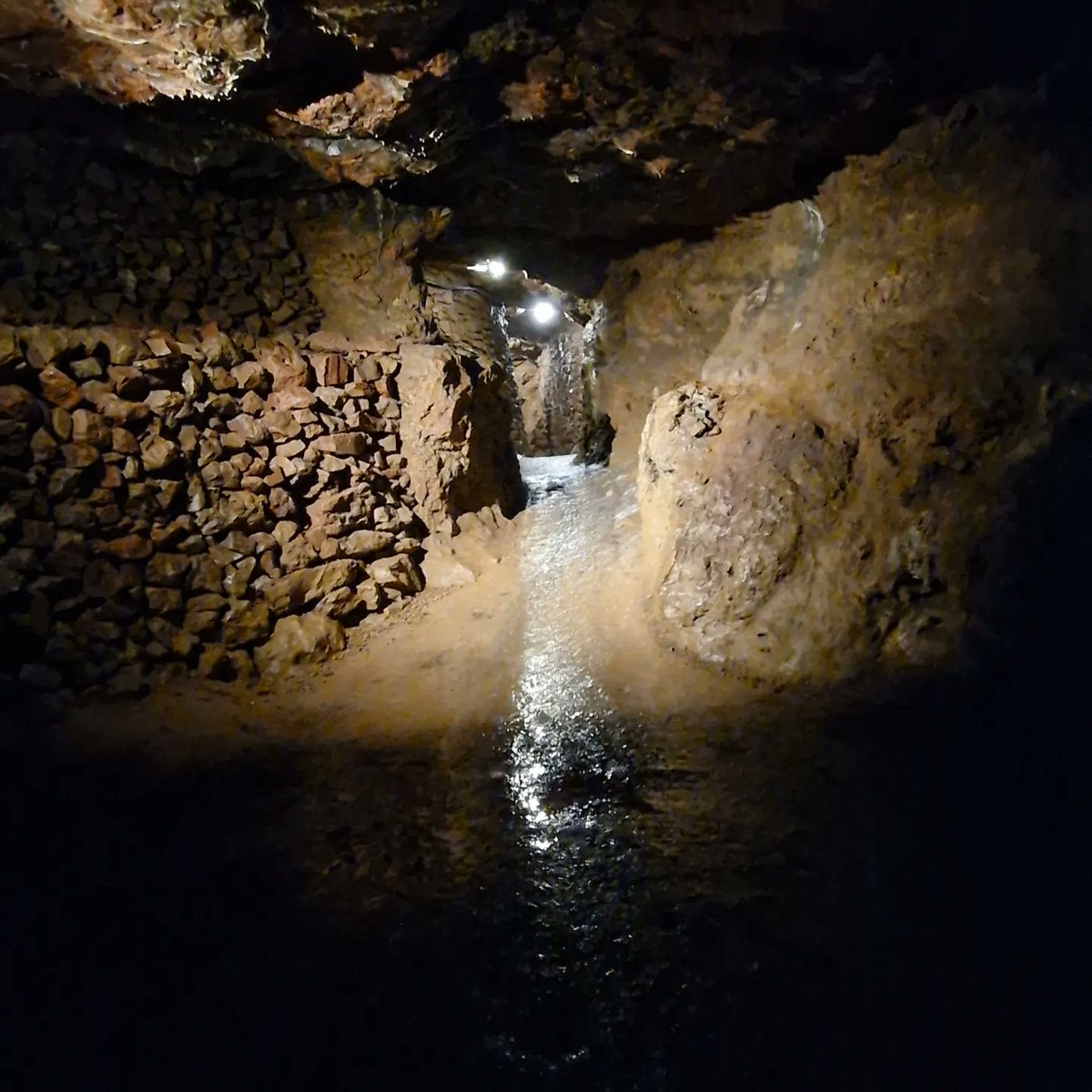 keyses's tweet image. Clearwell Caves