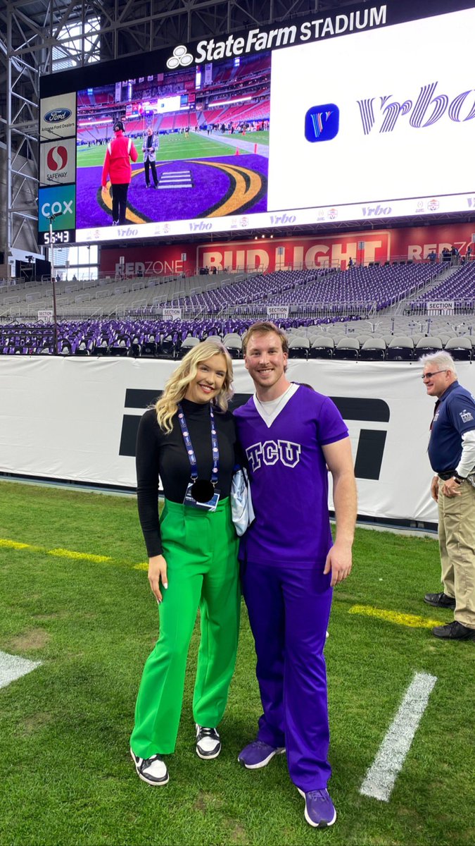 Just a couple of Olathe kids at the <a href="/Fiesta_Bowl/">Fiesta Sports Foundation</a>!