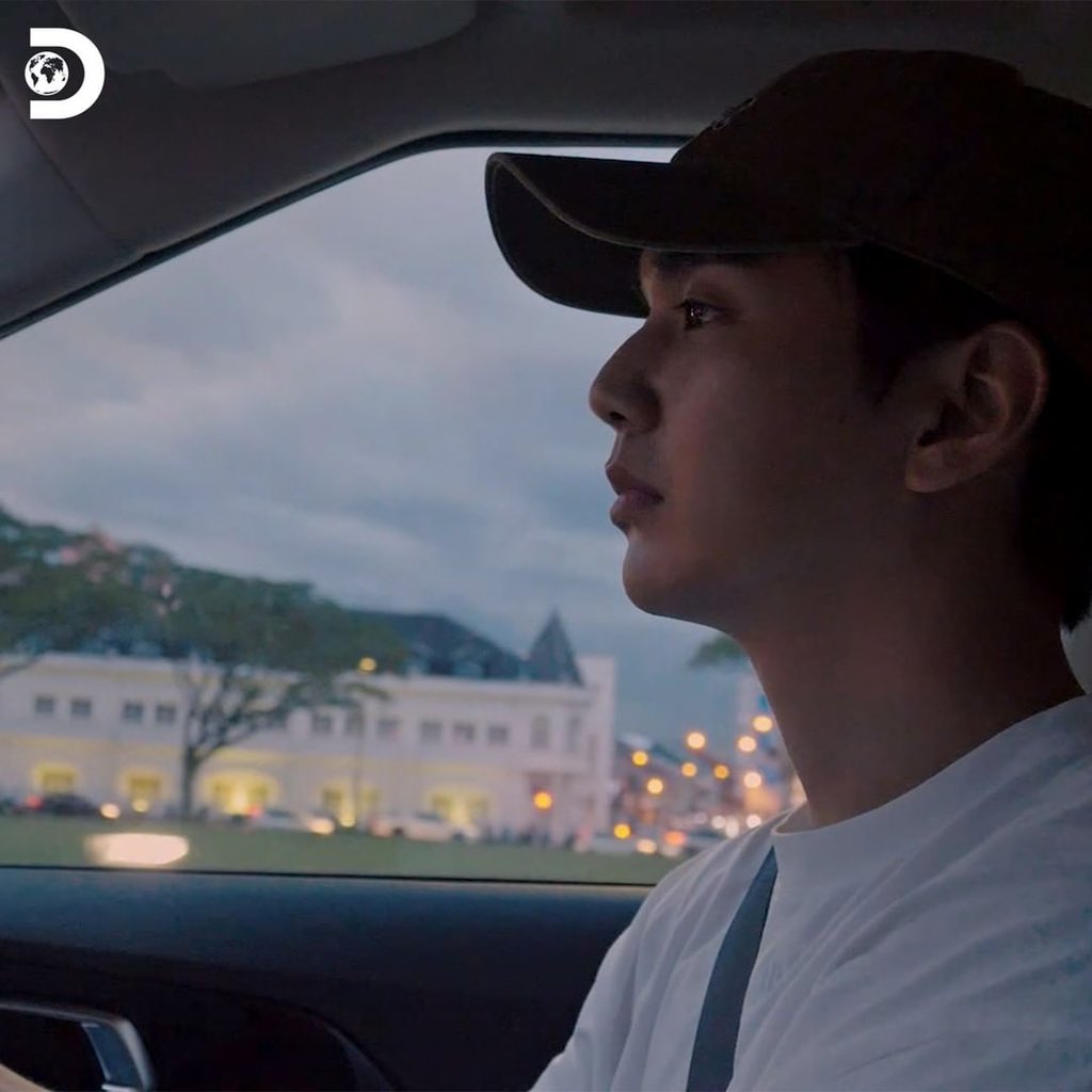 phyooseungho's tweet photo. [22.12.31] Yoo Seung Ho #OffTheGrid Ep1 Still Cuts 3/3

Once again Yoo is melting &amp; filling our hearts w/ his breathtaking photos! 😍 He looks so natural &amp; relaxed. discoverychannelkr definitely captured his best of best! 🏆

#YooSeungHo #유승호 #dandyoo93 #俞承豪 #ユスンホ #잠적 https://t.co/BA9BskIw5H