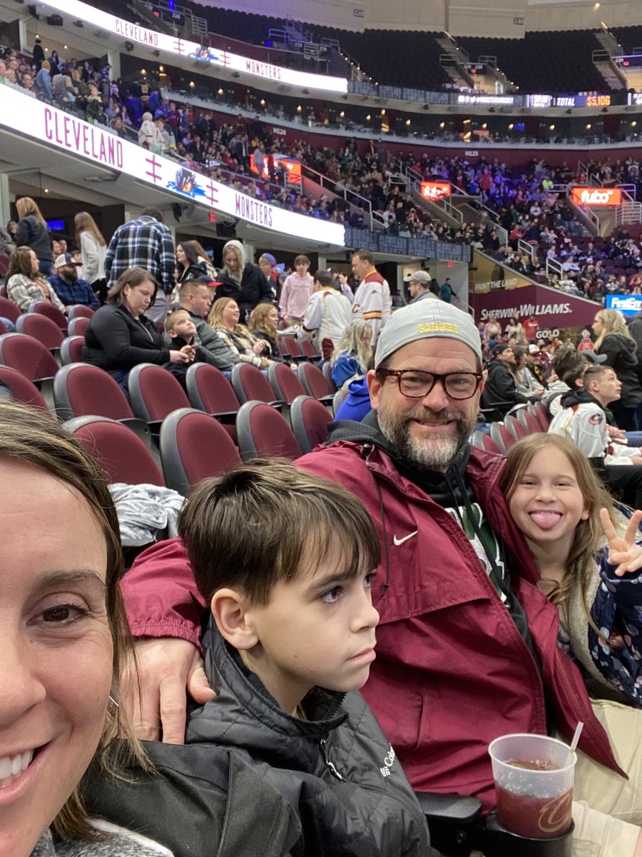 kdanforthzerb16's tweet photo. #lighttheland #forcedfamilyfun #GoodBye2022 @monstershockey More PIM for Brett Gallant!!! https://t.co/HxH1ENyOoI