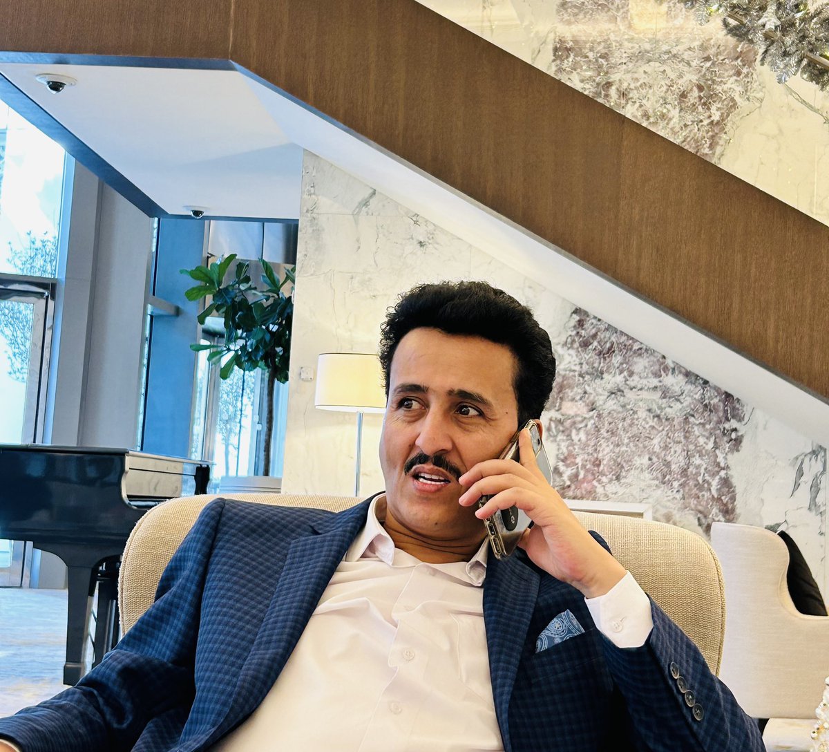 shrafyf's tweet photo. في آخر ساعة من عام ذهب وانقضى، وبحلول عام ميلادي جديد، نطوي ما مضى ونفتح صفحة الامل والرجاء والرضاء أملاً ان يكون عامنا القادم عام خير ونصر وبركة وعز وخروج من الازمة لبلدنا وكل الخير لامتنا والانسانية، مبارك عليكم العام الجديد اصدقائي جميعا ..
#السنه_الجديدة_2023 https://t.co/DNfCAr05uZ