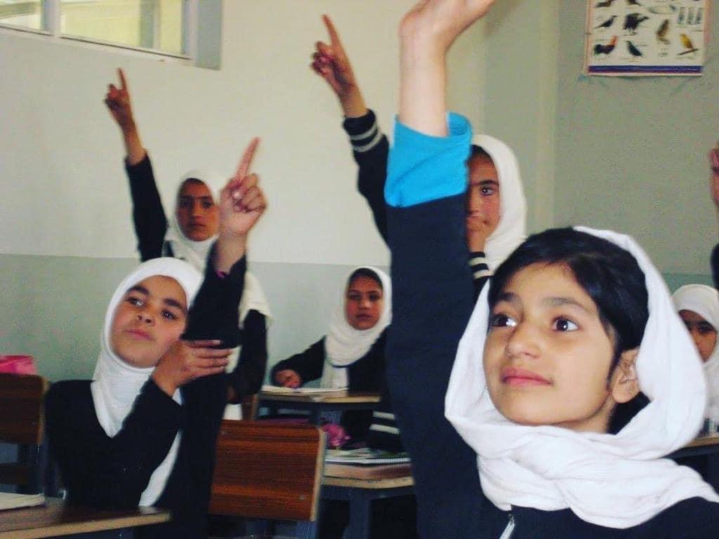 hrfcares's tweet photo. We are still deeply committed to making a difference in the lives of Afghanistan's most vulnerable children through quality education - our primary mission. We'll continue to monitor the situation &amp; provide updates as necessary. In the meantime, our immediate focus will be on 2/ https://t.co/zSnadF22Px