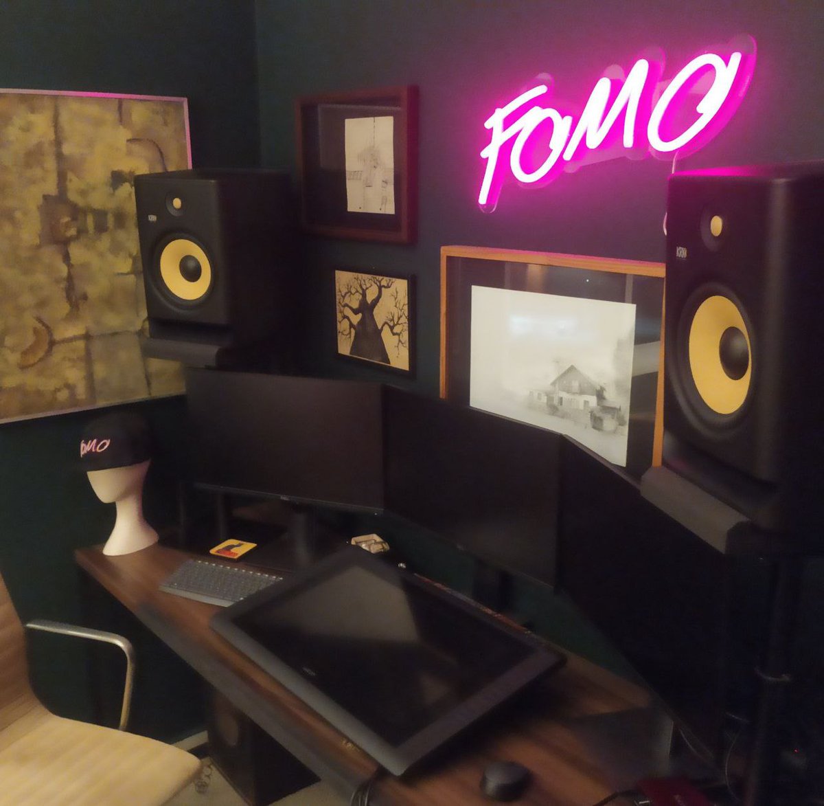 Chilled Kongs tweet media