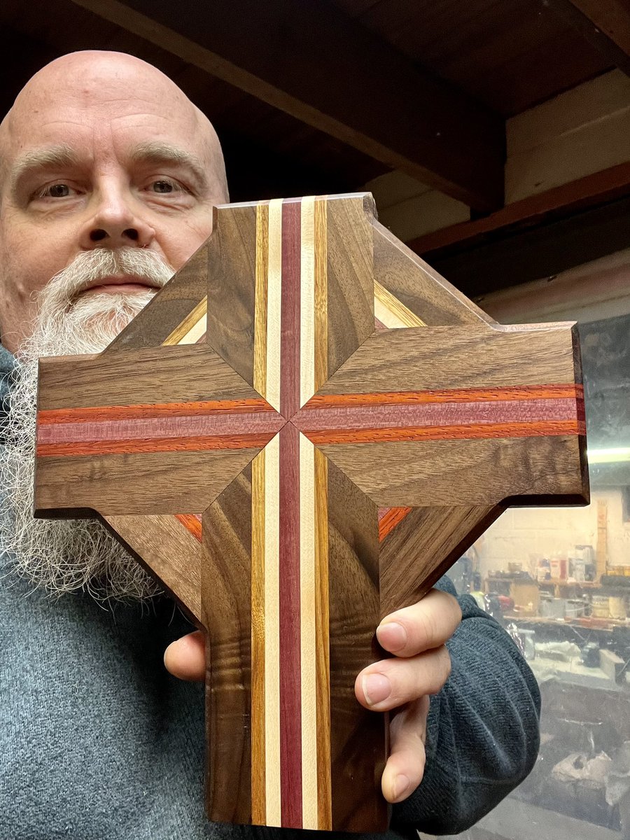 jeffiesdad's tweet photo. Never shared any woodworking I’ve done, here. Have a look! https://t.co/rrrcZKPCOn
