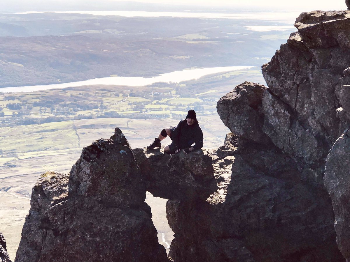 HappyDaysHiker's tweet photo. Just a few from 2022 on my way to completing the Wainwright’s,hope to do it all again 🥾🥾🏔🏔🏔🤞🤞🤞
All the best everyone Happy New Year 🥳🍺🍺🍺🍷🍷🍷 https://t.co/8gKnKaSmA0