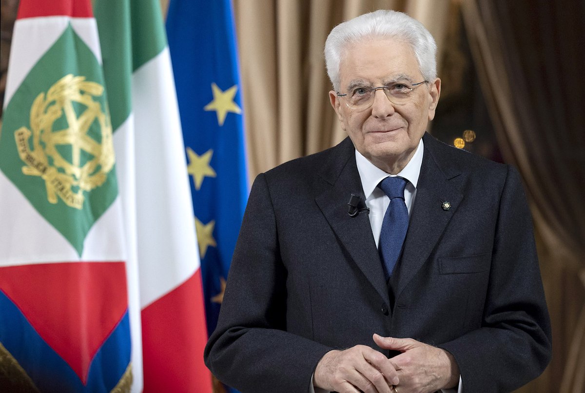 #Costituzione, #Mattarella: Domani, primo gennaio, sarà il 75° anniversario della sua entrata in vigore. La Costituzione resta la nostra bussola, il suo rispetto il nostro primario dovere; anche il mio