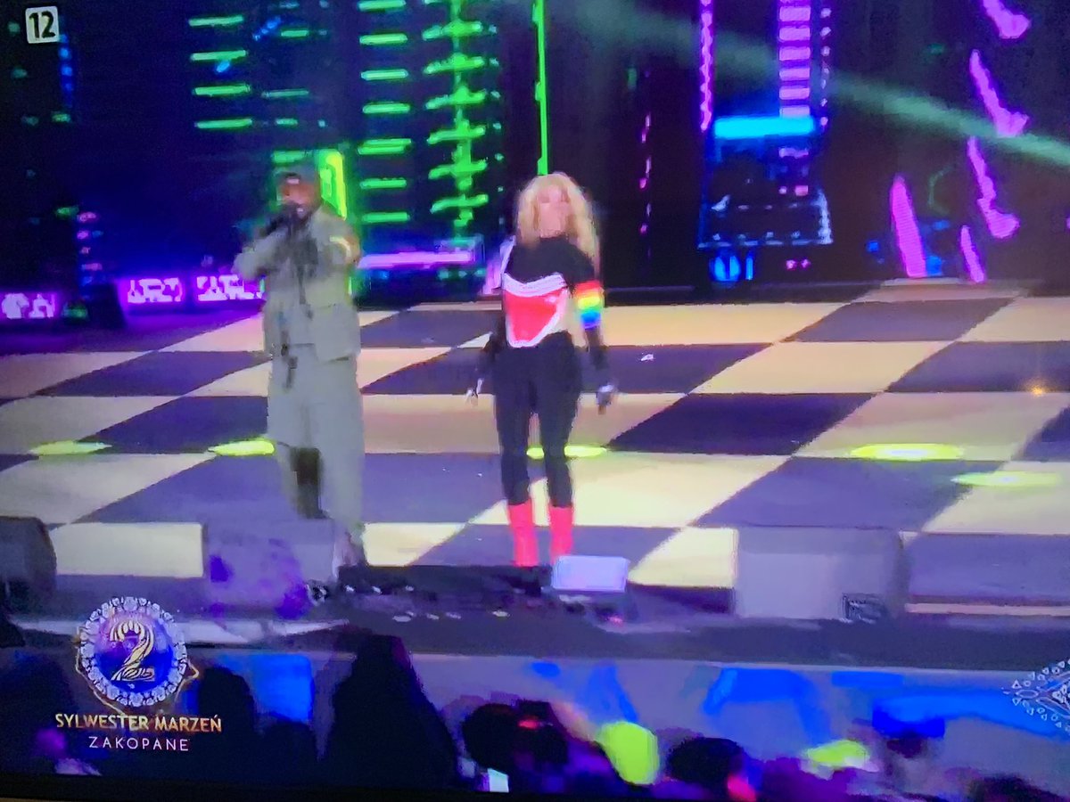 Młody_Hubercik🇵🇱 on Twitter "RT Rybitzky Miły gest zespołu Black